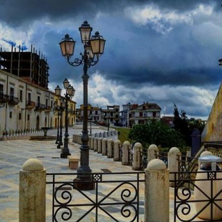 Apartamento La Casa Di Enza Santa Margherita di Belice Exterior foto